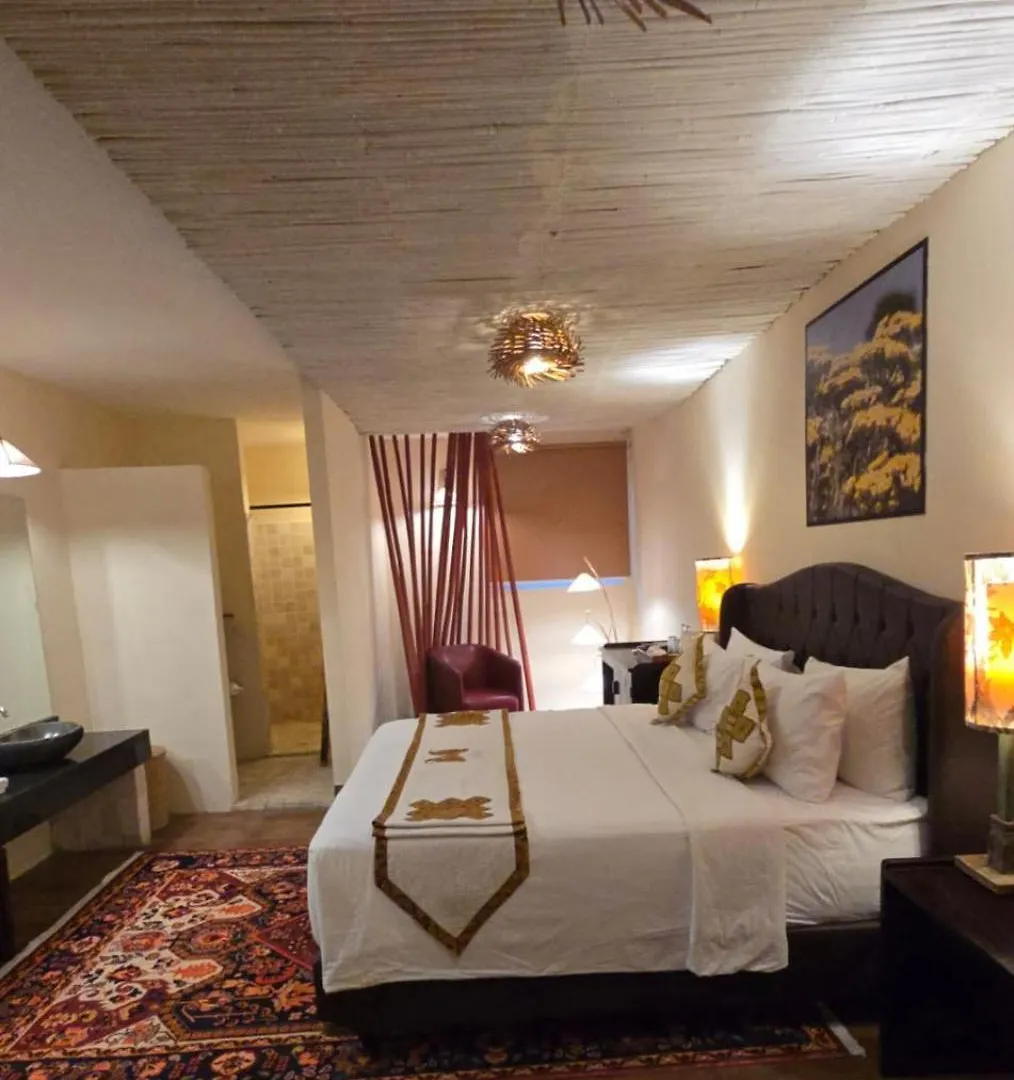 Hotel Sky Suites Seminyak