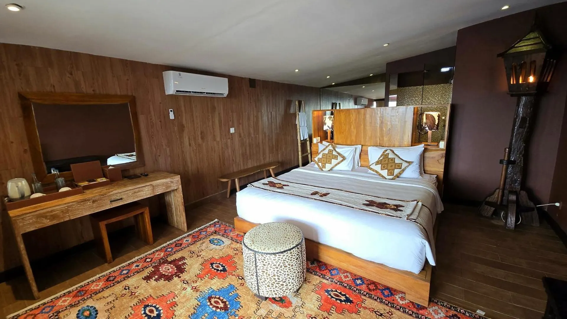 Sky Suites Seminyak Indonezja
